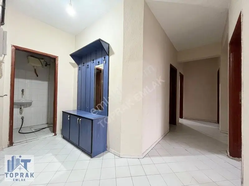 Toprak Emlak'tan Espark Avm Karşısı / Ara Kat / Satılık 3+1 — fotoğraf 13