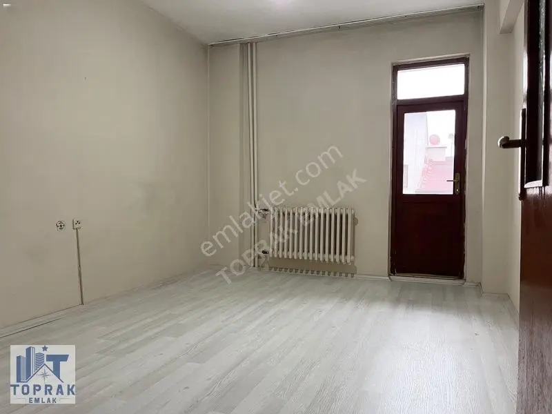 Toprak Emlak'tan Espark Avm Karşısı / Ara Kat / Satılık 3+1 — fotoğraf 14