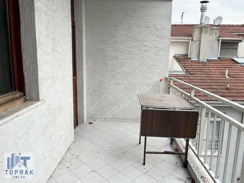 Toprak Emlak'tan Espark Avm Karşısı / Ara Kat / Satılık 3+1 — fotoğraf 17