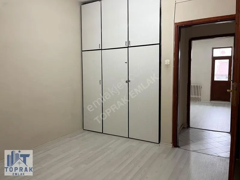 Toprak Emlak'tan Espark Avm Karşısı / Ara Kat / Satılık 3+1 — fotoğraf 19
