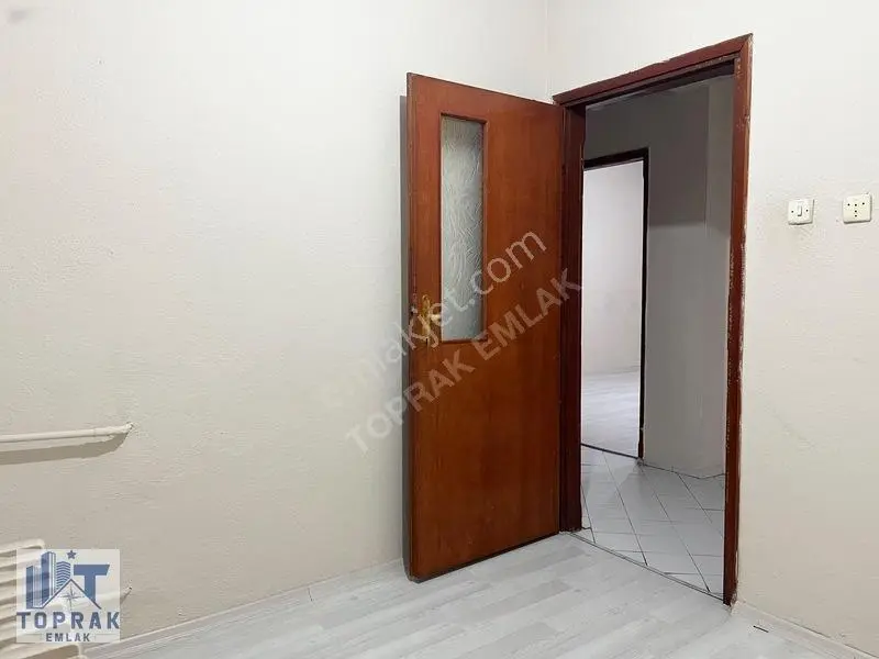 Toprak Emlak'tan Espark Avm Karşısı / Ara Kat / Satılık 3+1 — fotoğraf 23