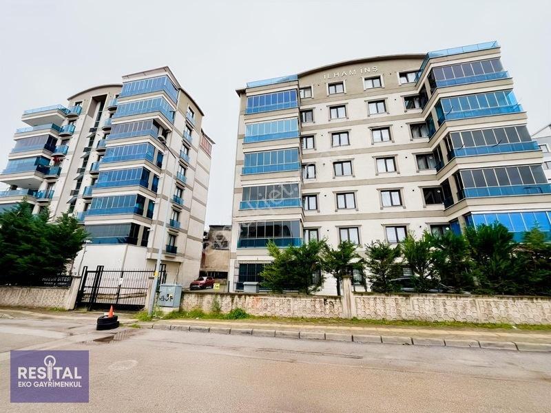 Hacivat Huzur Sitesi | Satılık 5+2 Çift Girişli Dubleks