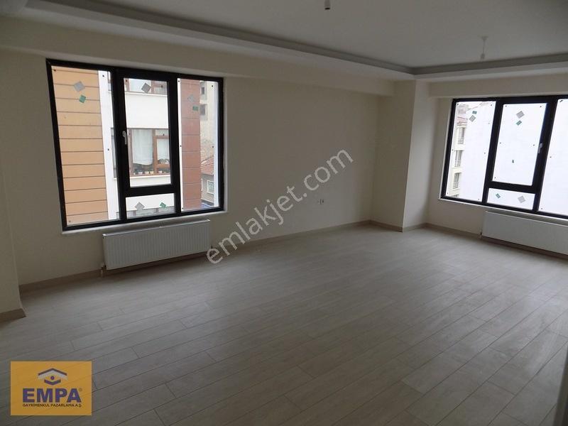 Empa'dan Basın Şehitleri Caddesi Üzerinde 3+1 150m² Sıfır Daire — fotoğraf 2