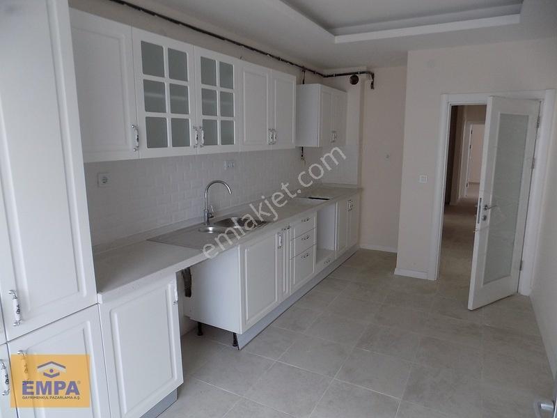 Empa'dan Basın Şehitleri Caddesi Üzerinde 3+1 150m² Sıfır Daire — fotoğraf 6