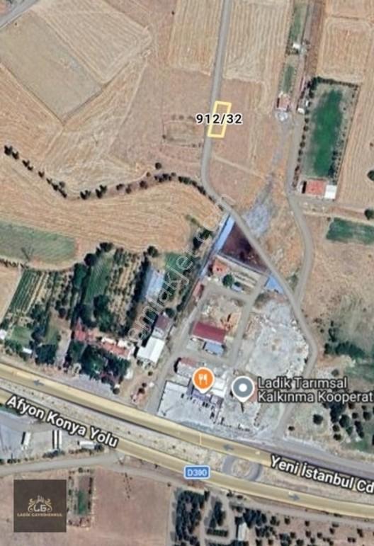 Ladik Mah İstanbul Yoluna 280 Mt Mesafede Müstakil Bahçe Arsası