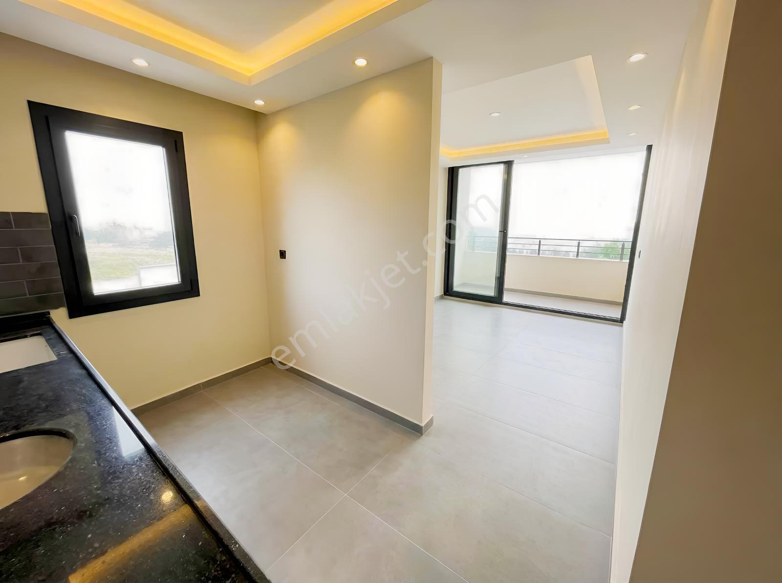 Ra Gayrmenkul Üniversite Civarı Site İçi Sıfır 2+0 — fotoğraf 7