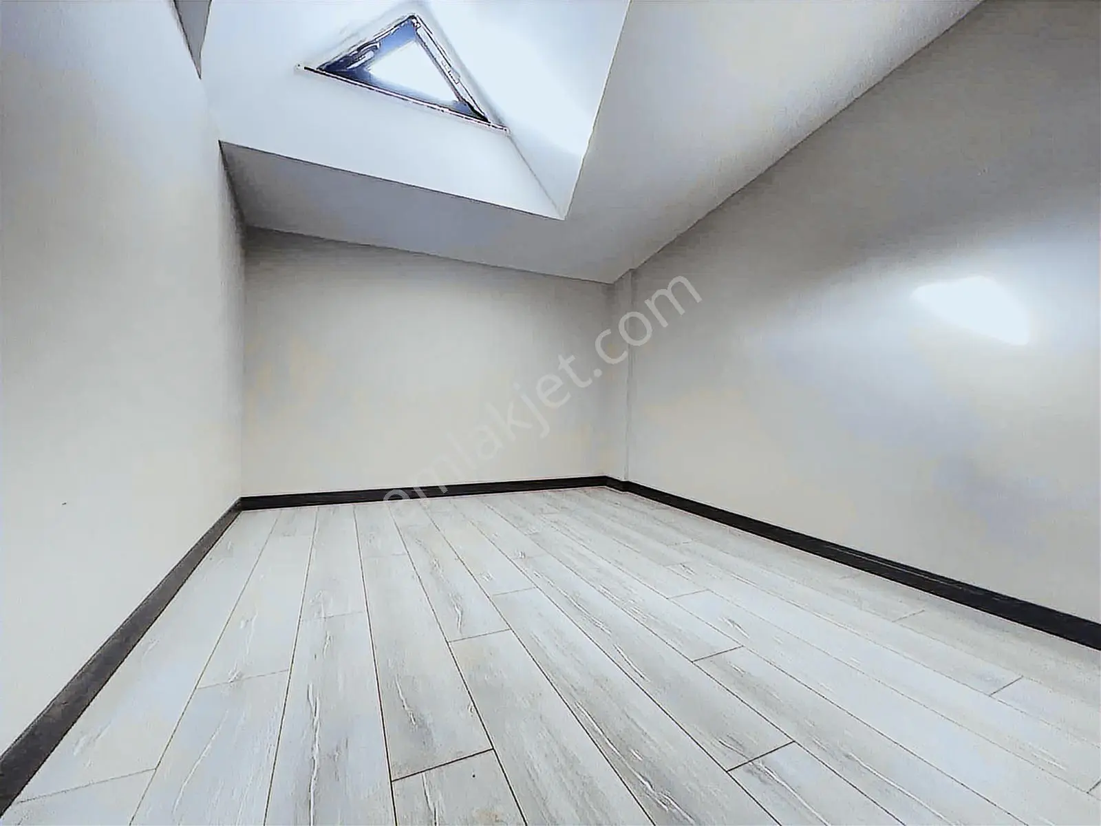 ''alaçatı''dan Cadde Ye 3 Dak Mesafede Satılık 4+1 Daire — fotoğraf 19