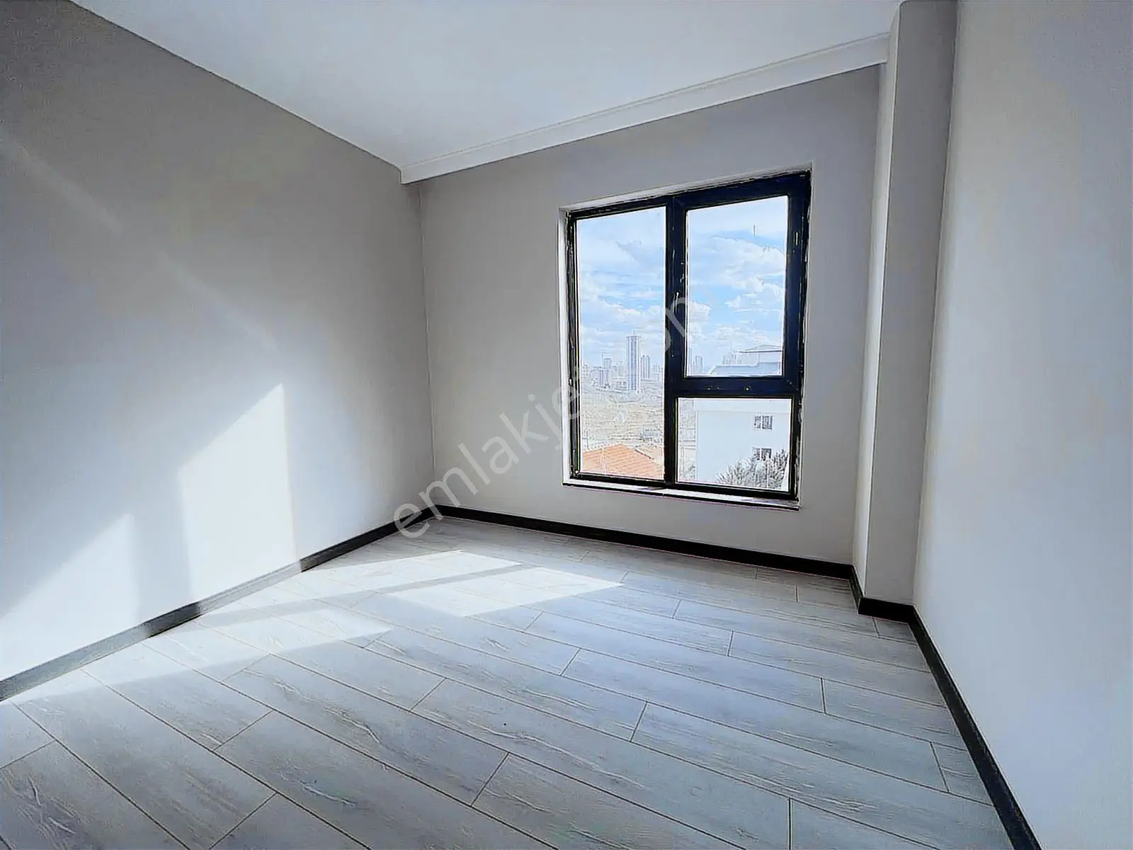 ''alaçatı''dan Cadde Ye 3 Dak Mesafede Satılık 4+1 Daire — fotoğraf 31
