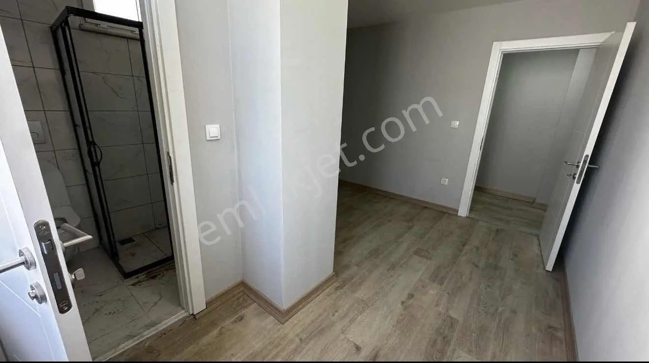 Mimarsinan Mah. Satılık 2+1 Ebeveyen Banyolu Yeni Daire — fotoğraf 10