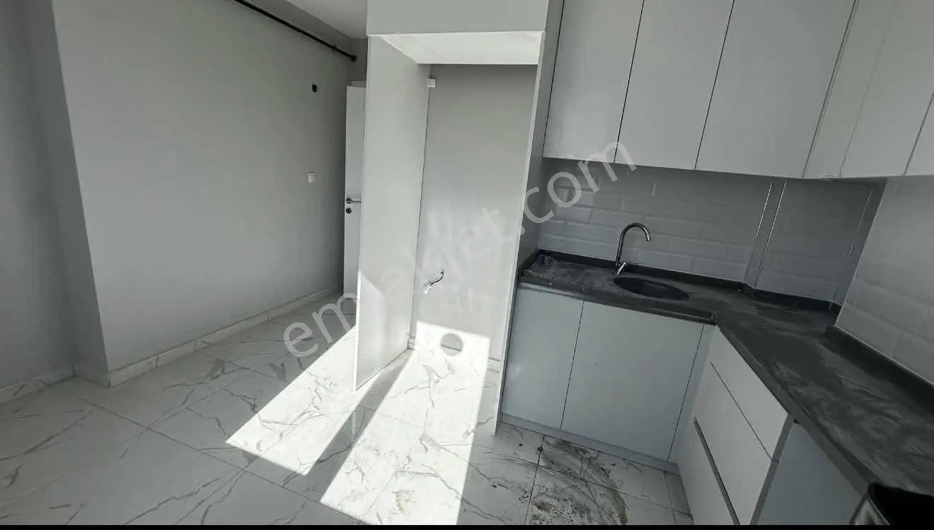 Mimarsinan Mah. Satılık 2+1 Ebeveyen Banyolu Yeni Daire — fotoğraf 16