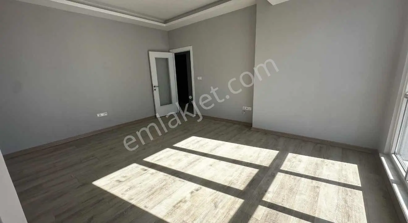 Mimarsinan Mah. Satılık 2+1 Ebeveyen Banyolu Yeni Daire — fotoğraf 18