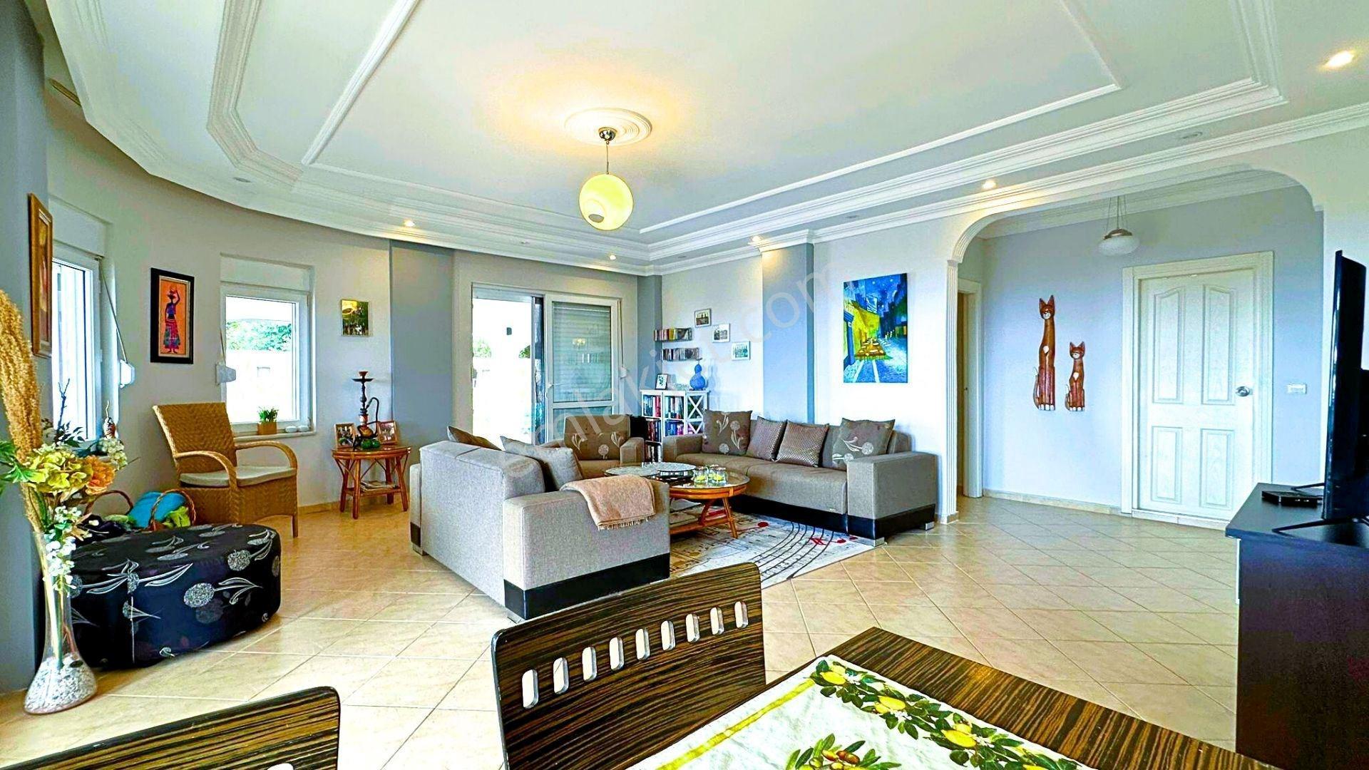 Alanya Mahmutlar’da Doğayla İç İçe, Denize Yakın 4+1 Lüks Villa — fotoğraf 6