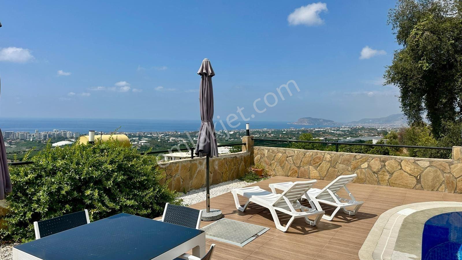 Alanya Mahmutlar’da Doğayla İç İçe, Denize Yakın 4+1 Lüks Villa — fotoğraf 17