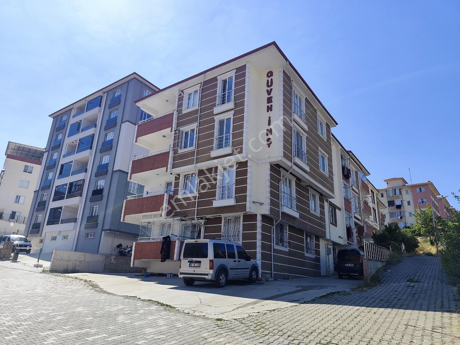 Tosya Merkez Devlet Hastanesi Yakını Ferah 3+1 Satılık Daire — fotoğraf 2
