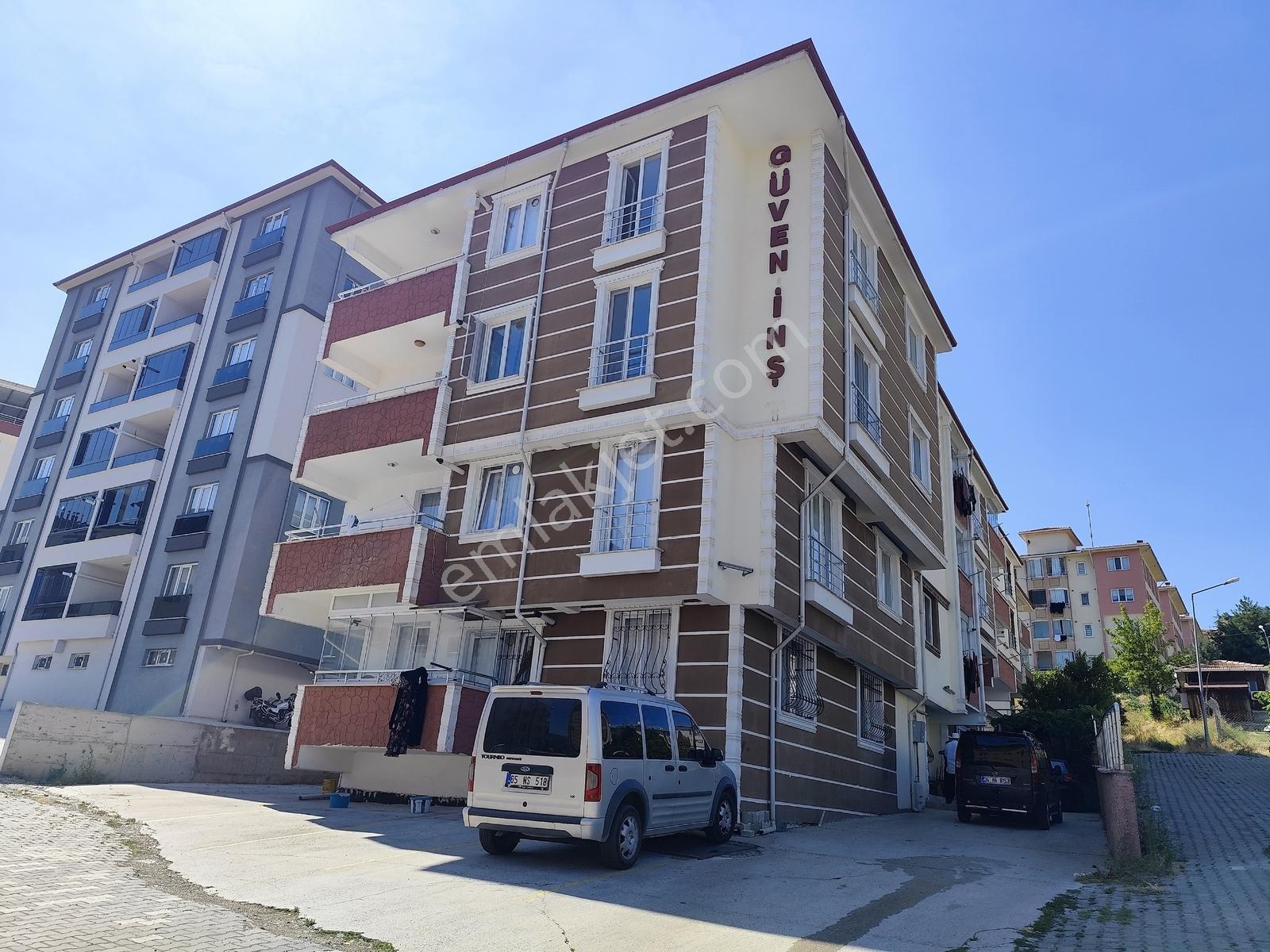 Tosya Merkez Devlet Hastanesi Yakını Ferah 3+1 Satılık Daire — fotoğraf 3