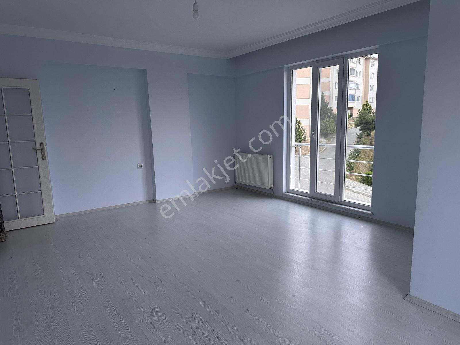 Tosya Merkez Devlet Hastanesi Yakını Ferah 3+1 Satılık Daire — fotoğraf 7