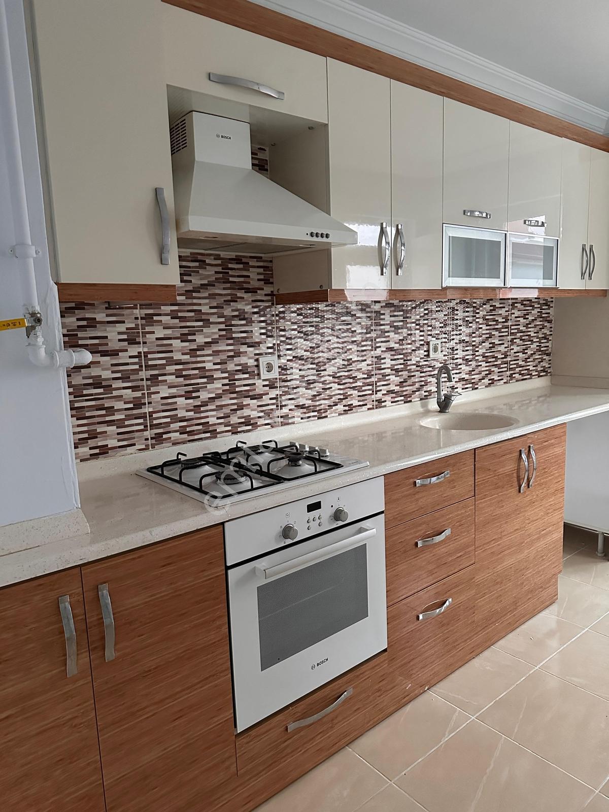 Tosya Merkez Devlet Hastanesi Yakını Ferah 3+1 Satılık Daire — fotoğraf 12