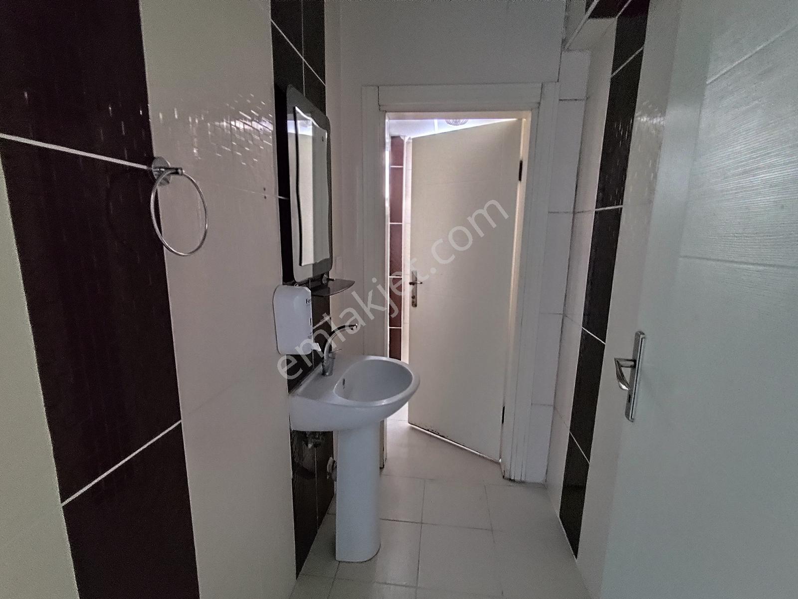 Tosya Merkez Devlet Hastanesi Yakını Ferah 3+1 Satılık Daire — fotoğraf 19