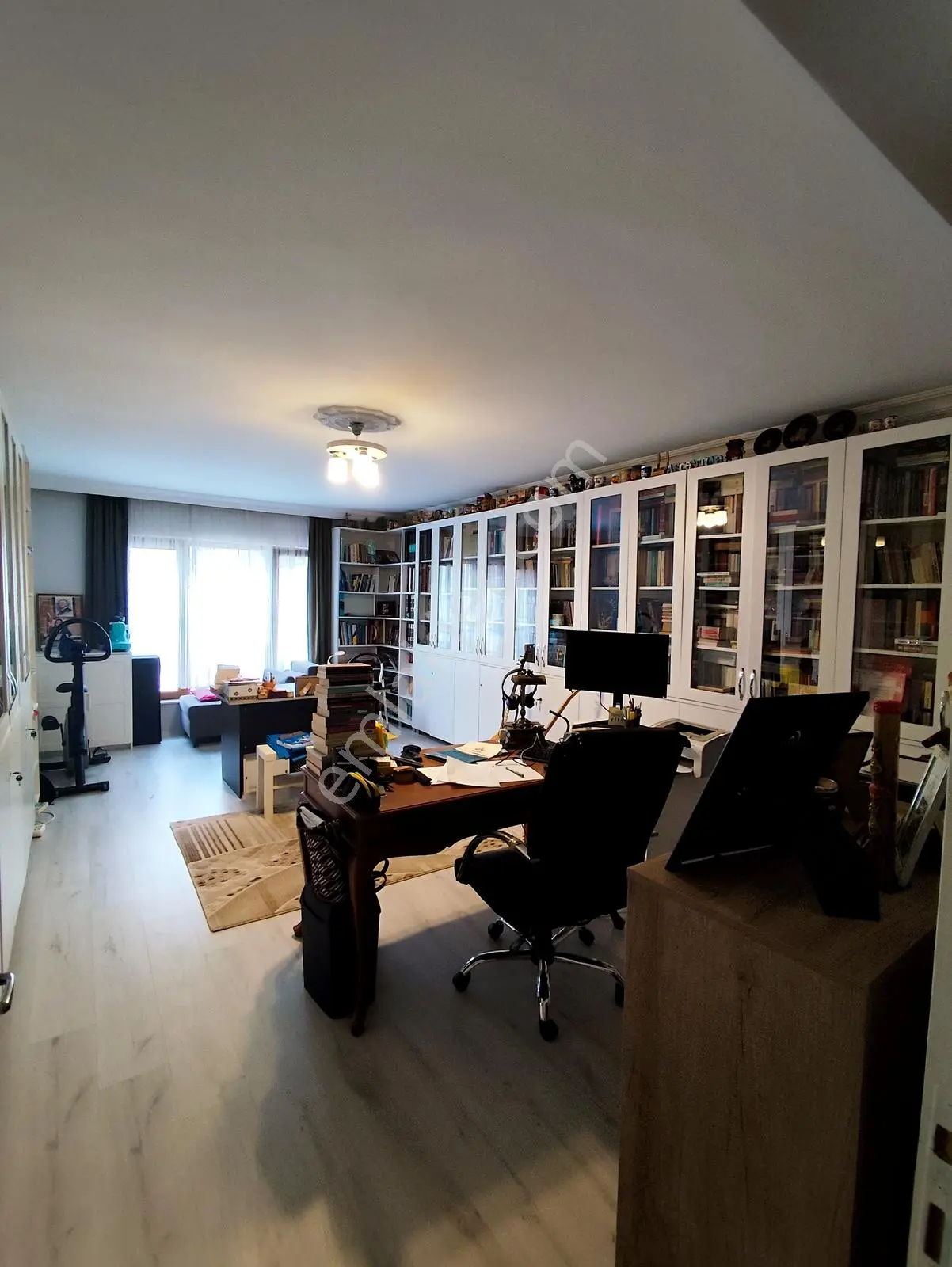 Pamuklar'da Manzaralı Bakımlı Geniş 5+1 Satılık Daire — fotoğraf 16