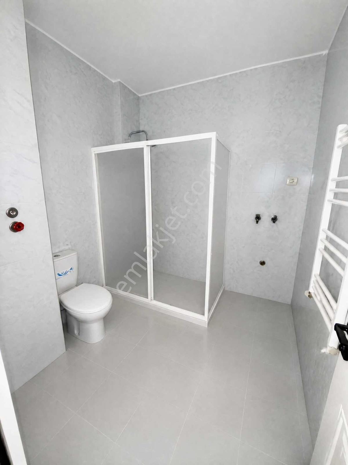 Acarlar Mah Zeminüstü 2.kat 135 M2 Temiz Bakımlı — fotoğraf 20