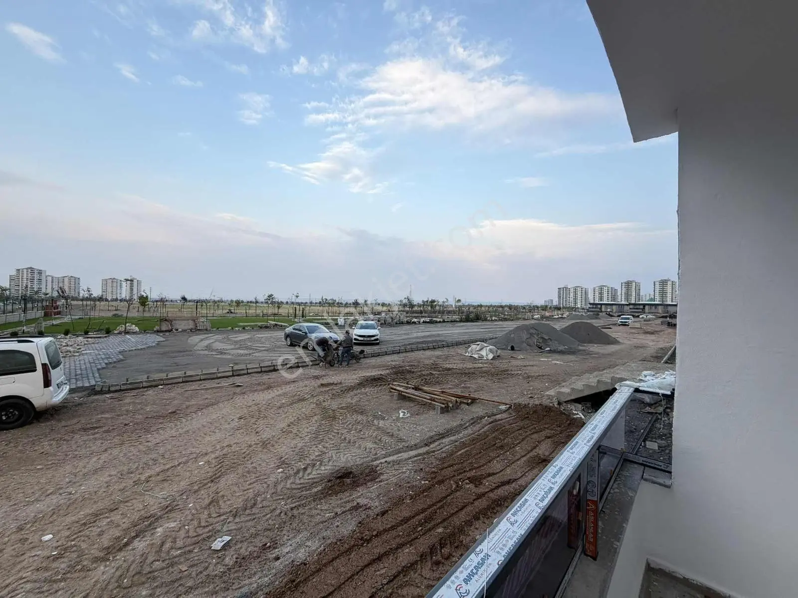 New" Den Winstona Yakın 2+1 Satılık Daire — fotoğraf 3