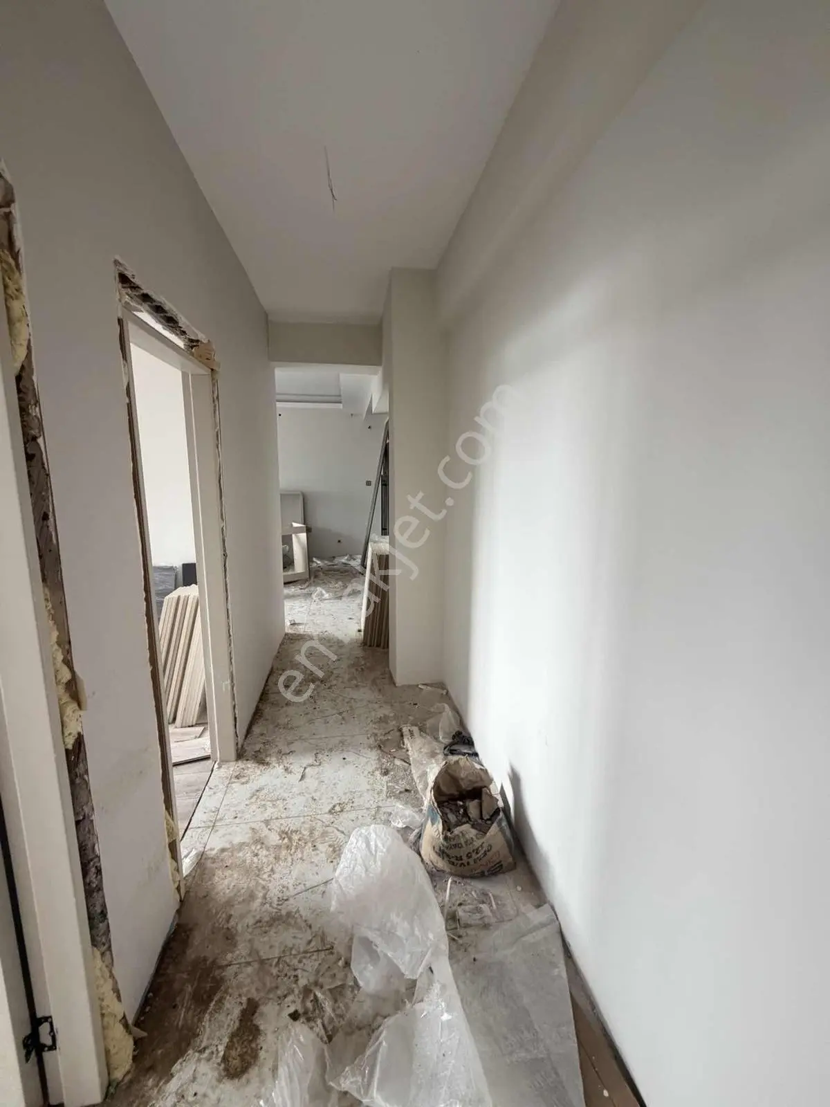 New" Den Winstona Yakın 2+1 Satılık Daire — fotoğraf 10