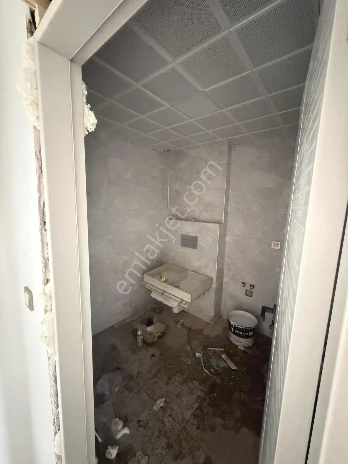 New" Den Winstona Yakın 2+1 Satılık Daire — fotoğraf 11