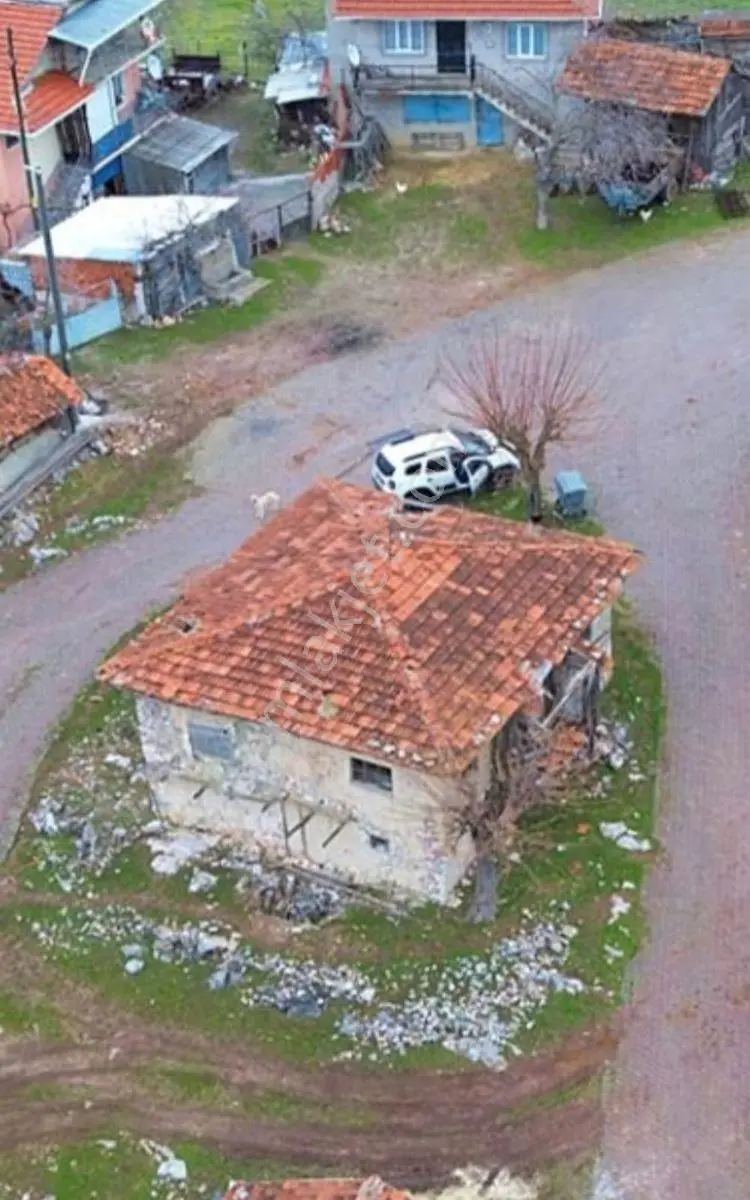 Satılık 2 Katlı Müstakil Köy Evi