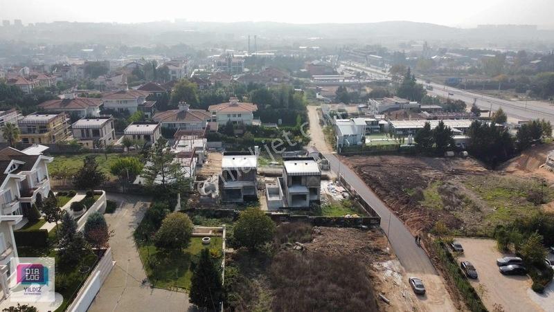 Dıalog Yıldız / Nilüferköyde Satılık Villa İmarlı Arsa — fotoğraf 4