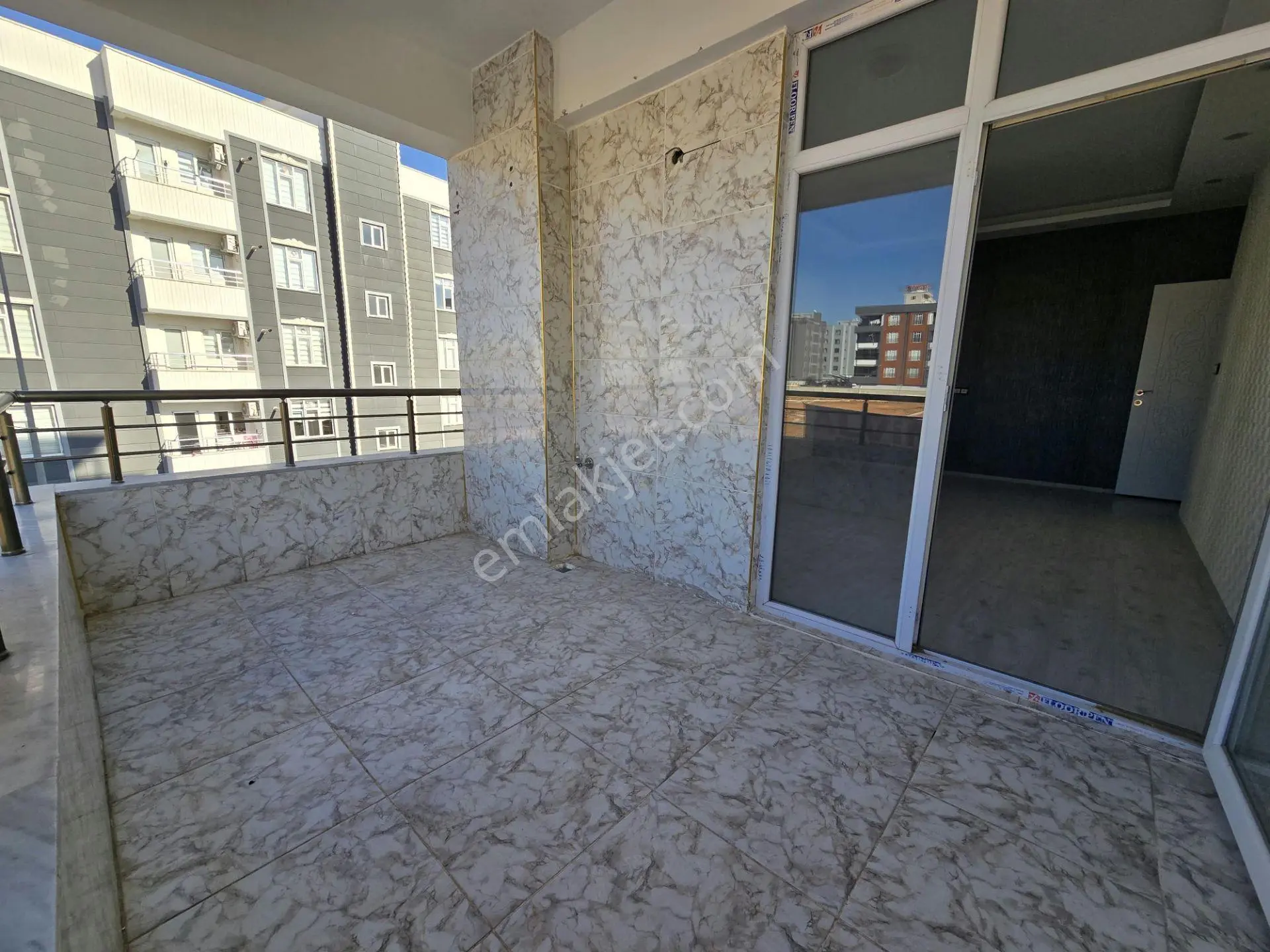 Satılık 3+1 Geniş Daire — fotoğraf 4