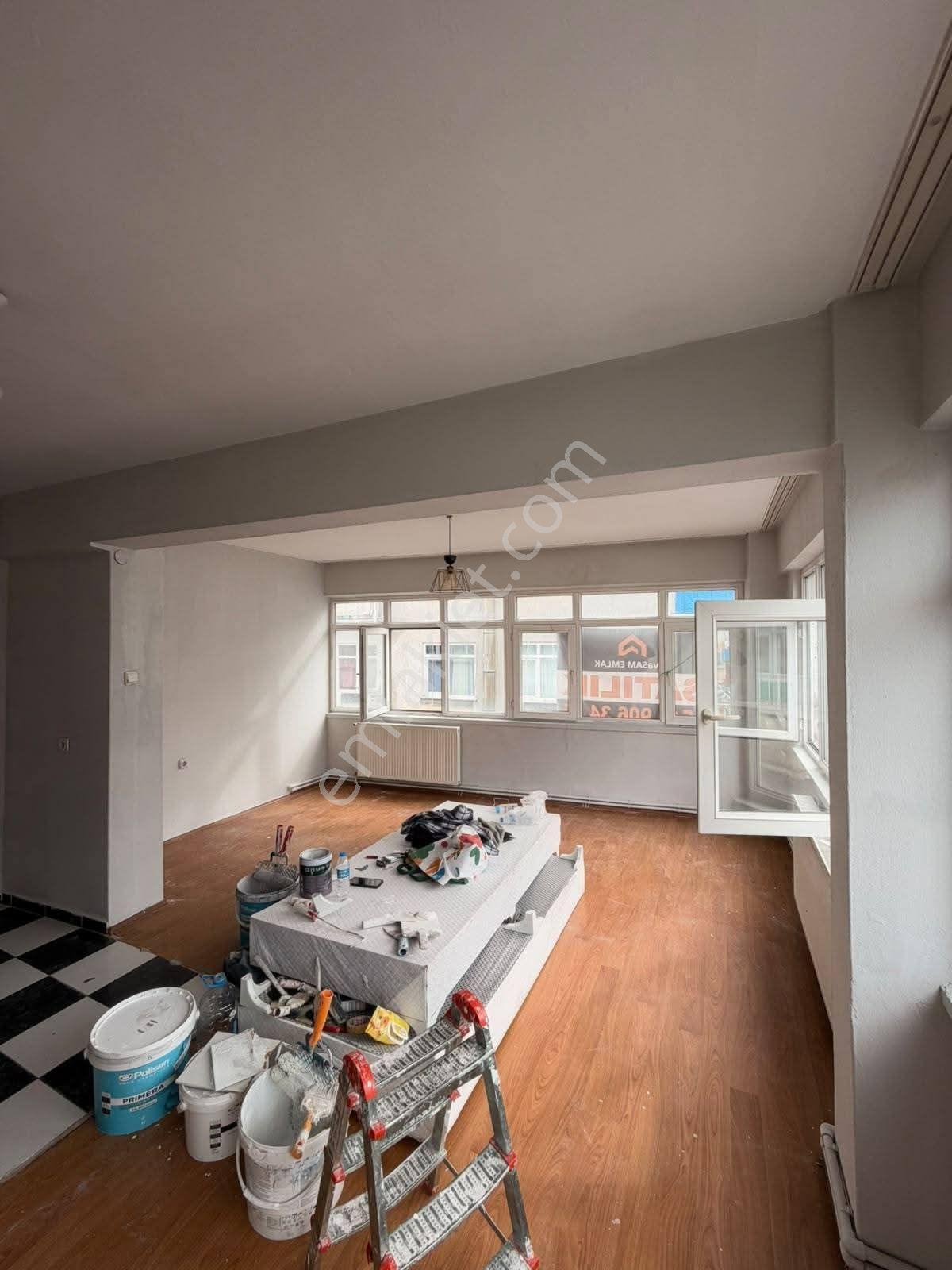 Samsun İlkadım Çiftlik Mahallesi'nde 4.kat 2+1 Satılık Daire — fotoğraf 2
