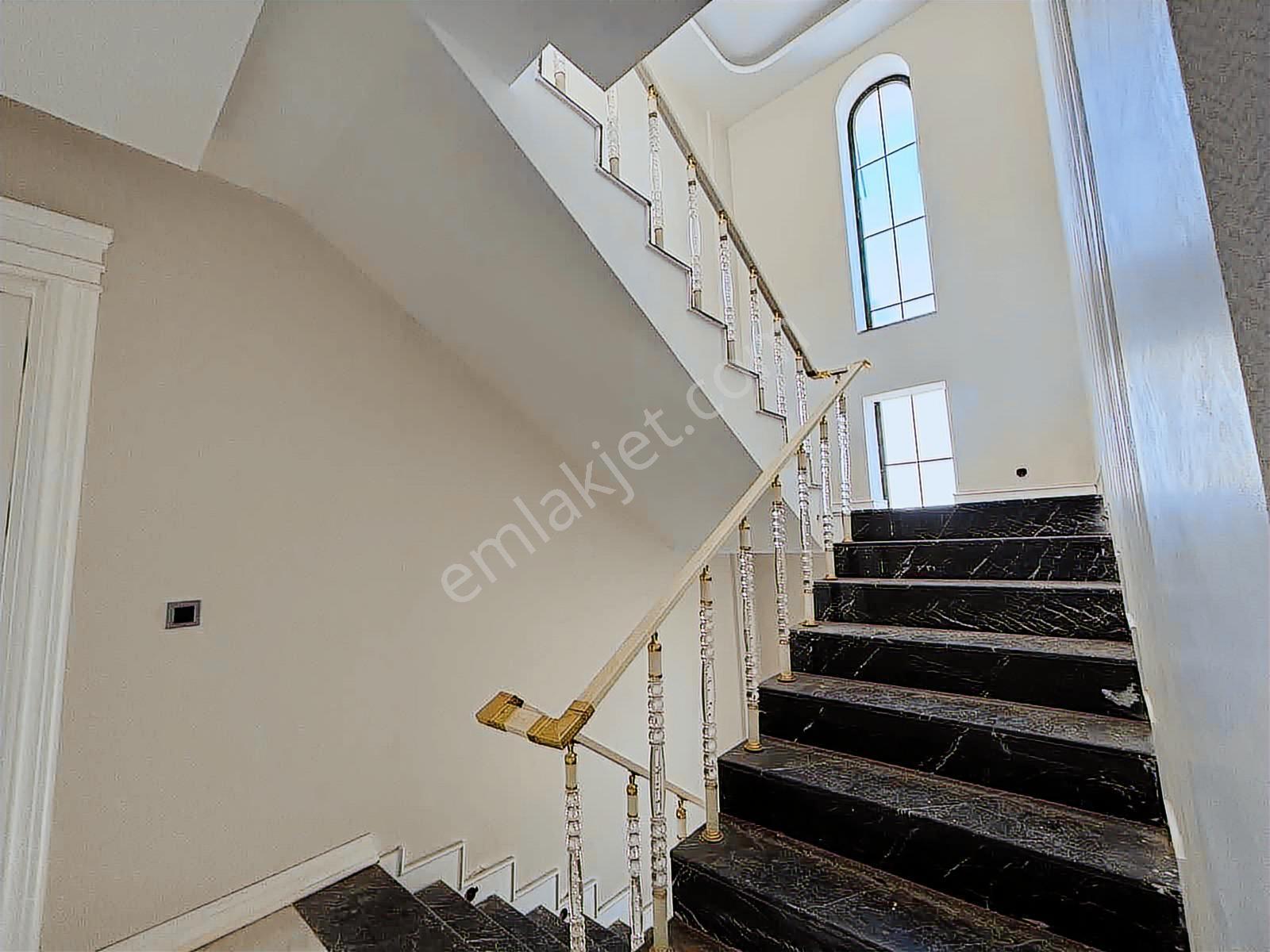 Rotasyon'dan Aras Arya Villalarında Satılık 6+1 Tripleks Villa — fotoğraf 21