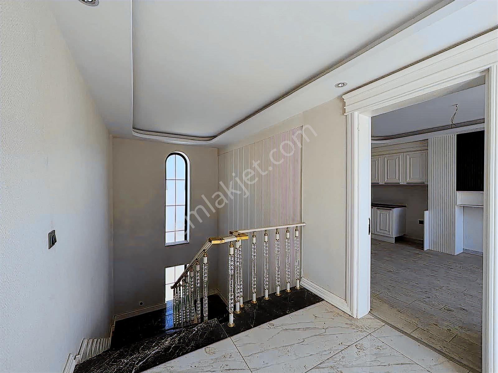 Rotasyon'dan Aras Arya Villalarında Satılık 6+1 Tripleks Villa — fotoğraf 27