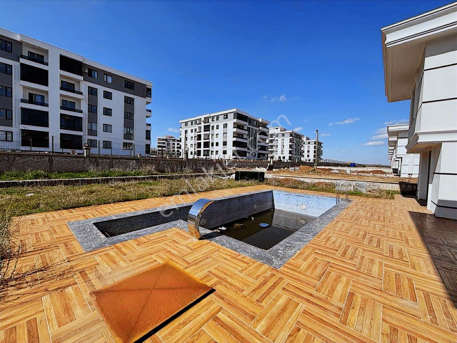 Rotasyon'dan Aras Arya Villalarında Satılık 6+1 Tripleks Villa — fotoğraf 28