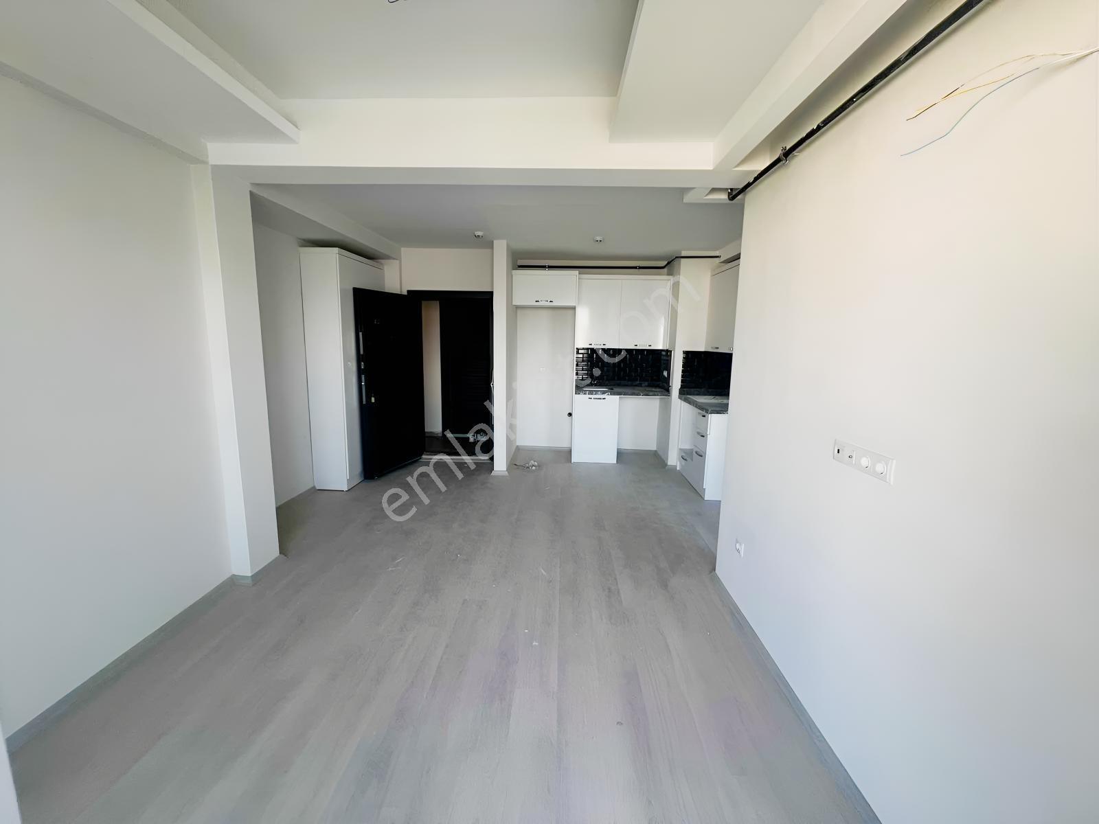 Yuvam'dan Deniz Manzaralı Yüksek Katta 2+1 Rus Dairesi — fotoğraf 28