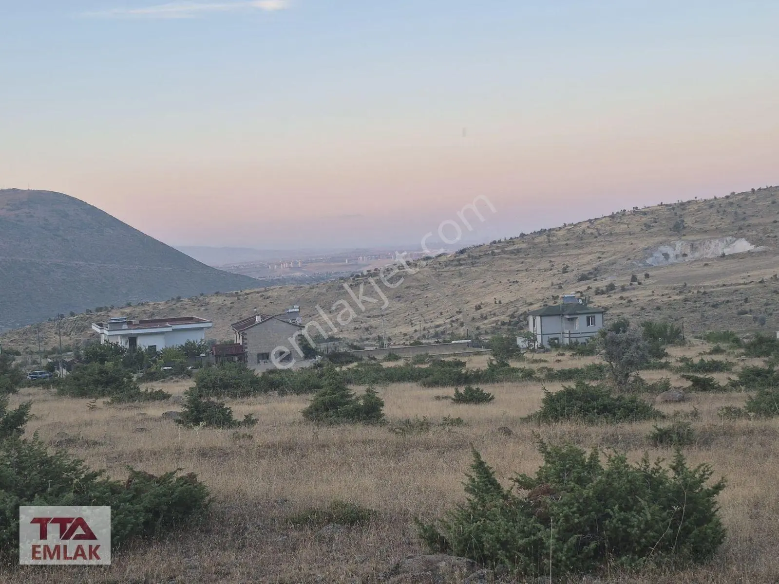 Kıranardı' Nda 456 M2 Muhteşem Konumda Kelepir Acele Satılık Arsa — fotoğraf 3
