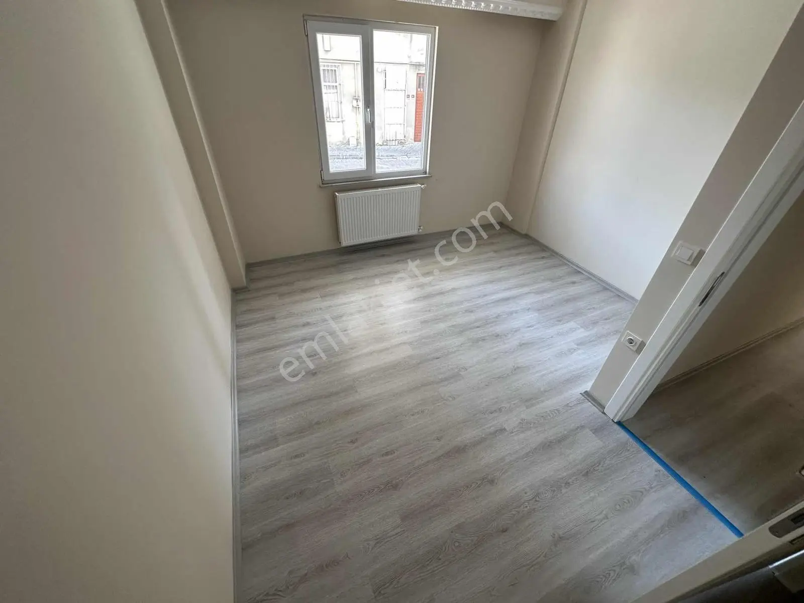 2+0 90 M2 Merkezi Konumda, 2 Yaşında, Krediye Ve Yatırıma Uygun — fotoğraf 9