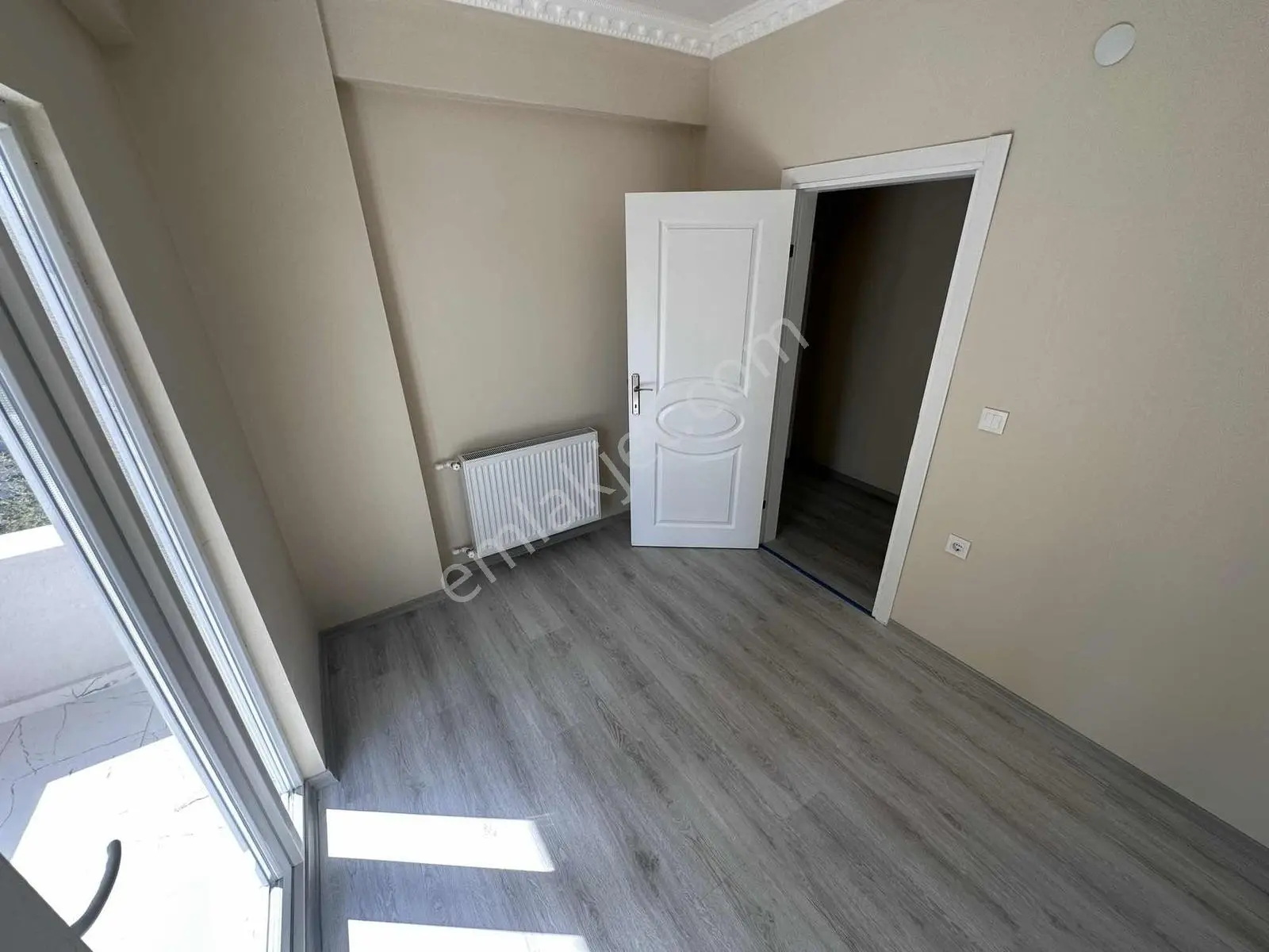 2+0 90 M2 Merkezi Konumda, 2 Yaşında, Krediye Ve Yatırıma Uygun — fotoğraf 17