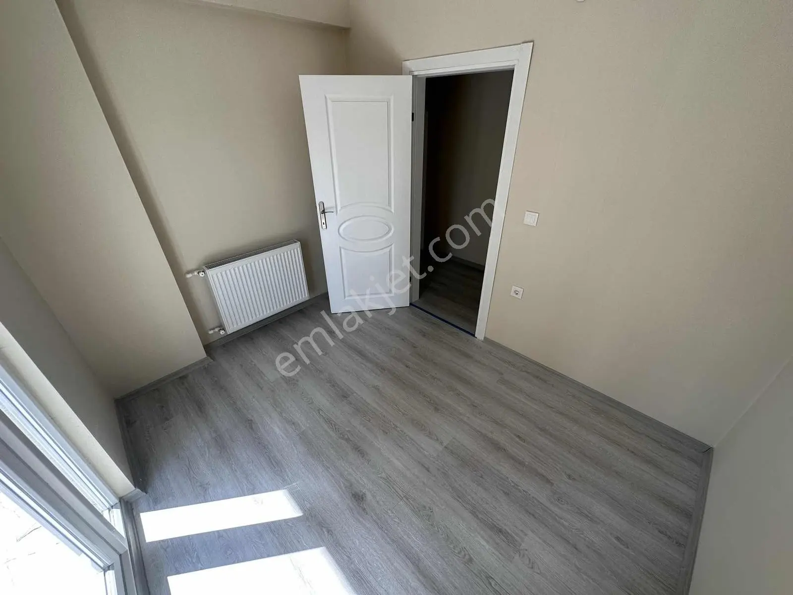2+0 90 M2 Merkezi Konumda, 2 Yaşında, Krediye Ve Yatırıma Uygun — fotoğraf 18