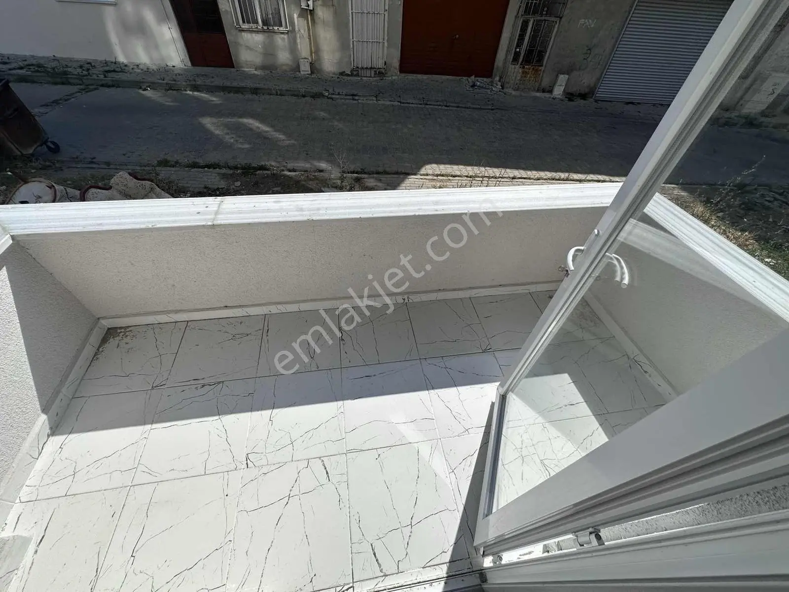 2+0 90 M2 Merkezi Konumda, 2 Yaşında, Krediye Ve Yatırıma Uygun — fotoğraf 19