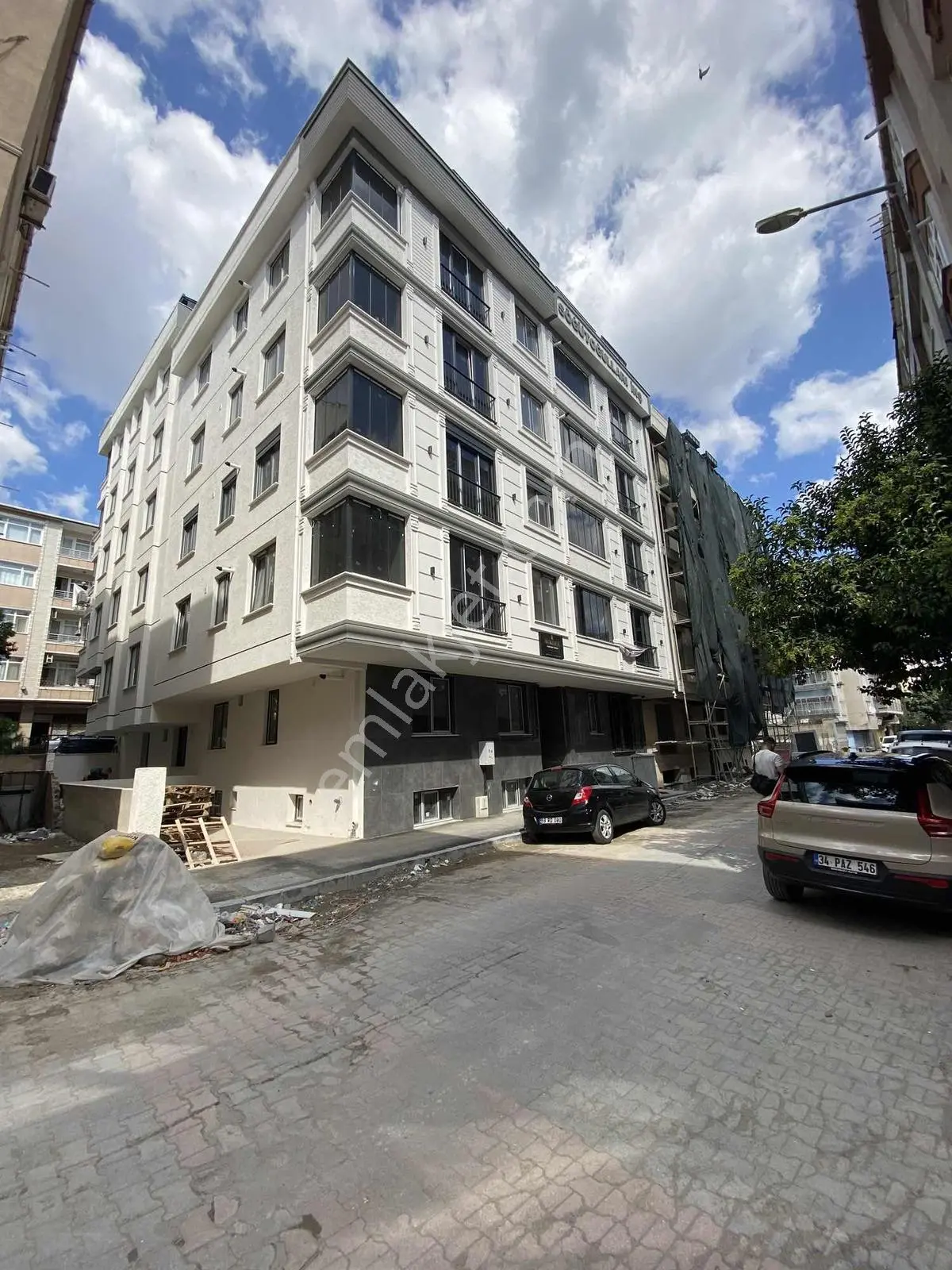 Güngören Merkez Mahallesin De Mafsal Kat 2+1 Teraslı Daire — fotoğraf 20