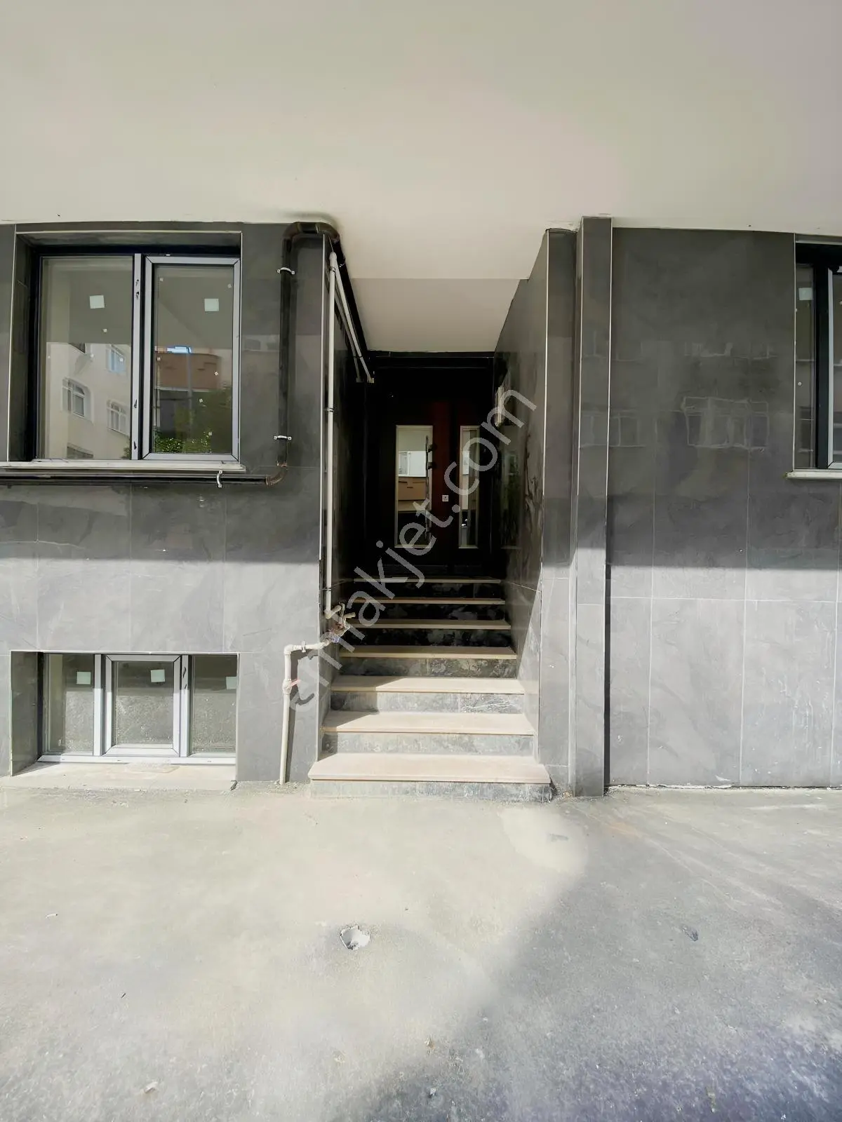 Güngören Merkez Mahallesin De Mafsal Kat 2+1 Teraslı Daire — fotoğraf 21