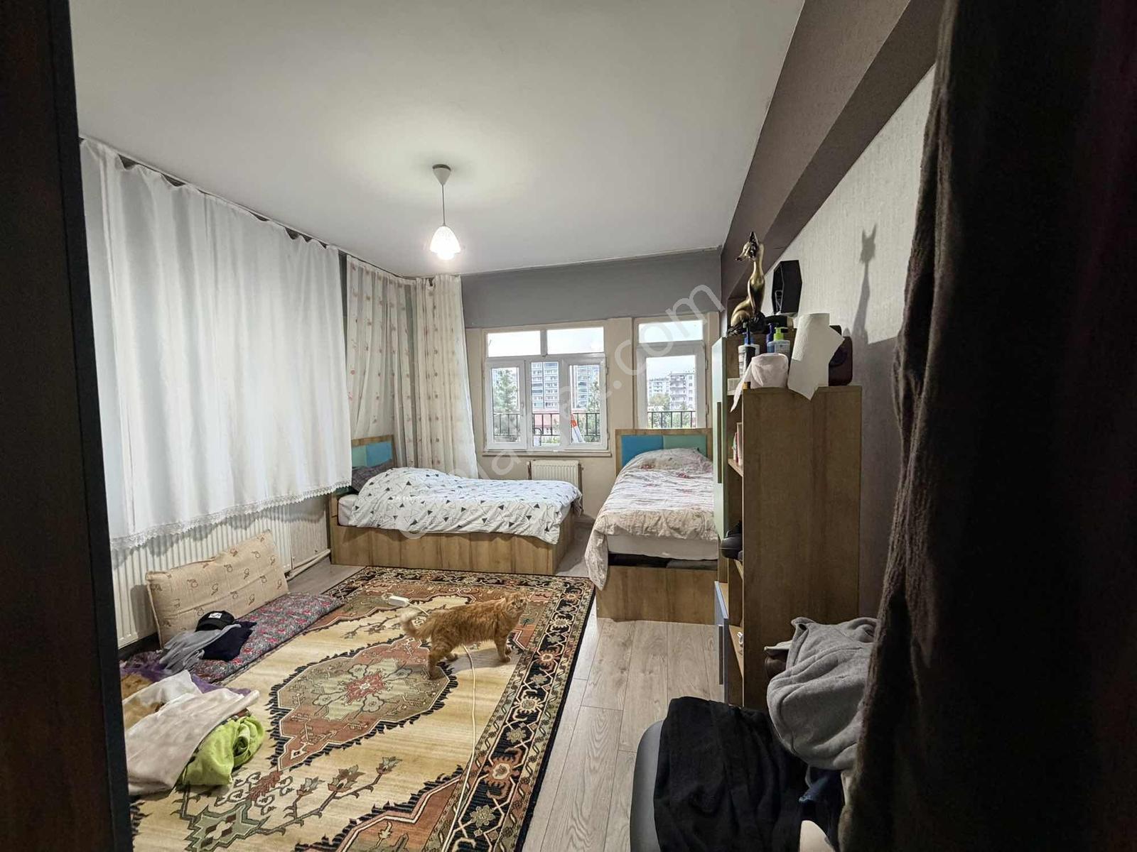 Şeymus Altu Arkası Satılık 3+1 Daire — fotoğraf 10