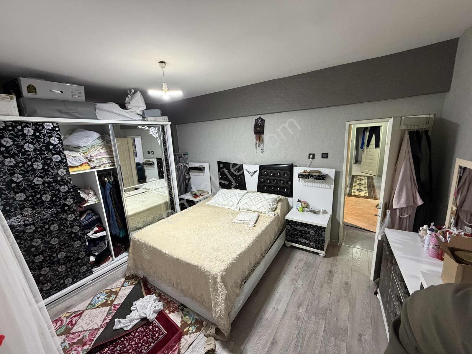 Şeymus Altu Arkası Satılık 3+1 Daire — fotoğraf 13