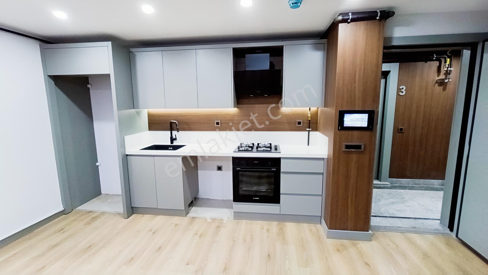 Konyaaltı Pınarbaşında Özelbahçeli Lüks Villa Tadında 3+1