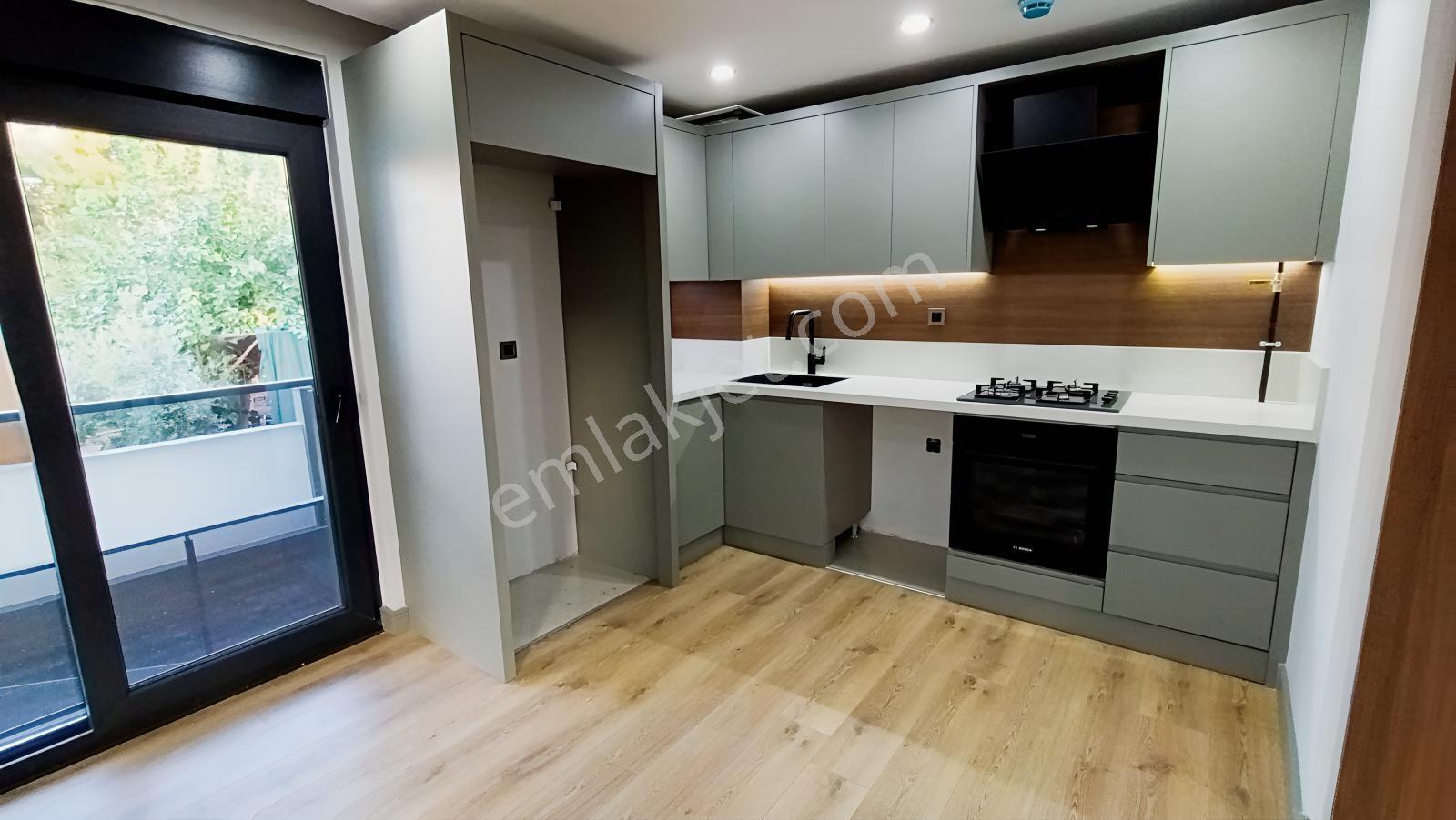 Konyaaltı Pınarbaşında Özelbahçeli Lüks Villa Tadında 3+1 — fotoğraf 6
