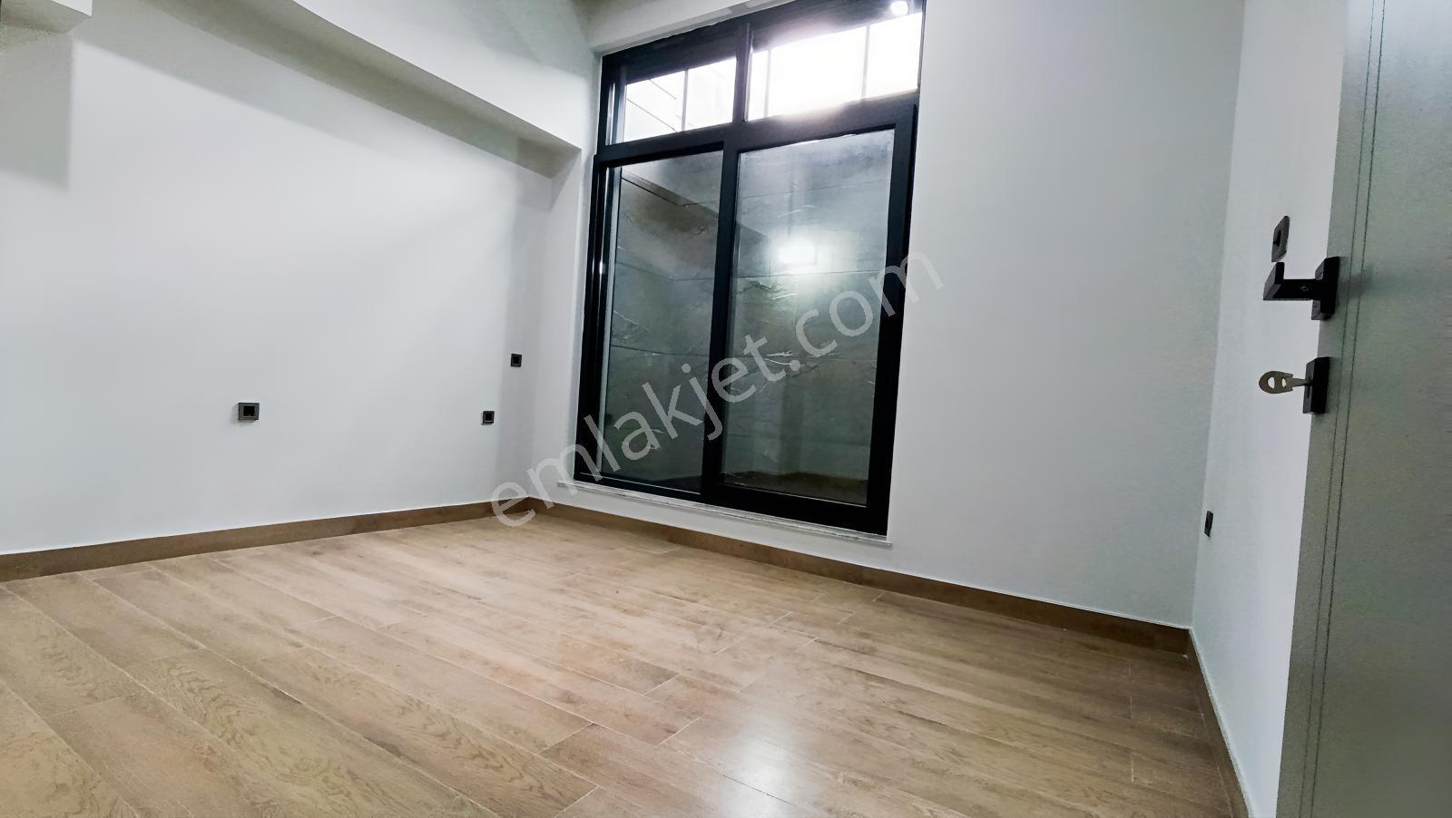 Konyaaltı Pınarbaşında Özelbahçeli Lüks Villa Tadında 3+1 — fotoğraf 17