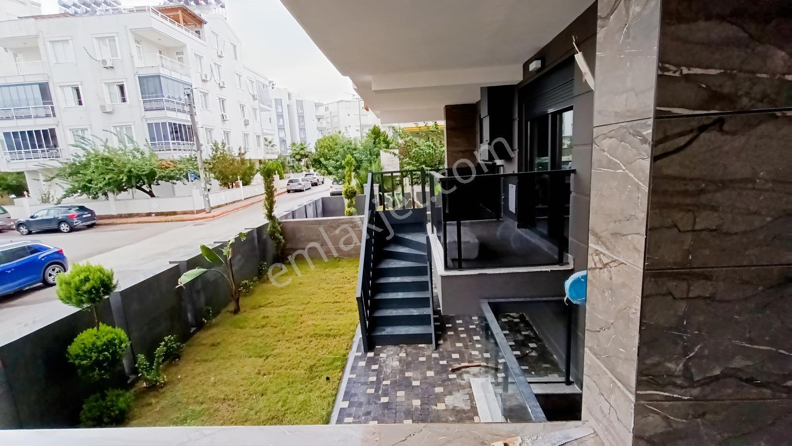 Konyaaltı Pınarbaşında Özelbahçeli Lüks Villa Tadında 3+1 — fotoğraf 26