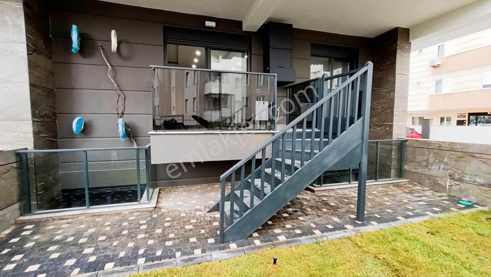 Konyaaltı Pınarbaşında Özelbahçeli Lüks Villa Tadında 3+1 — fotoğraf 29