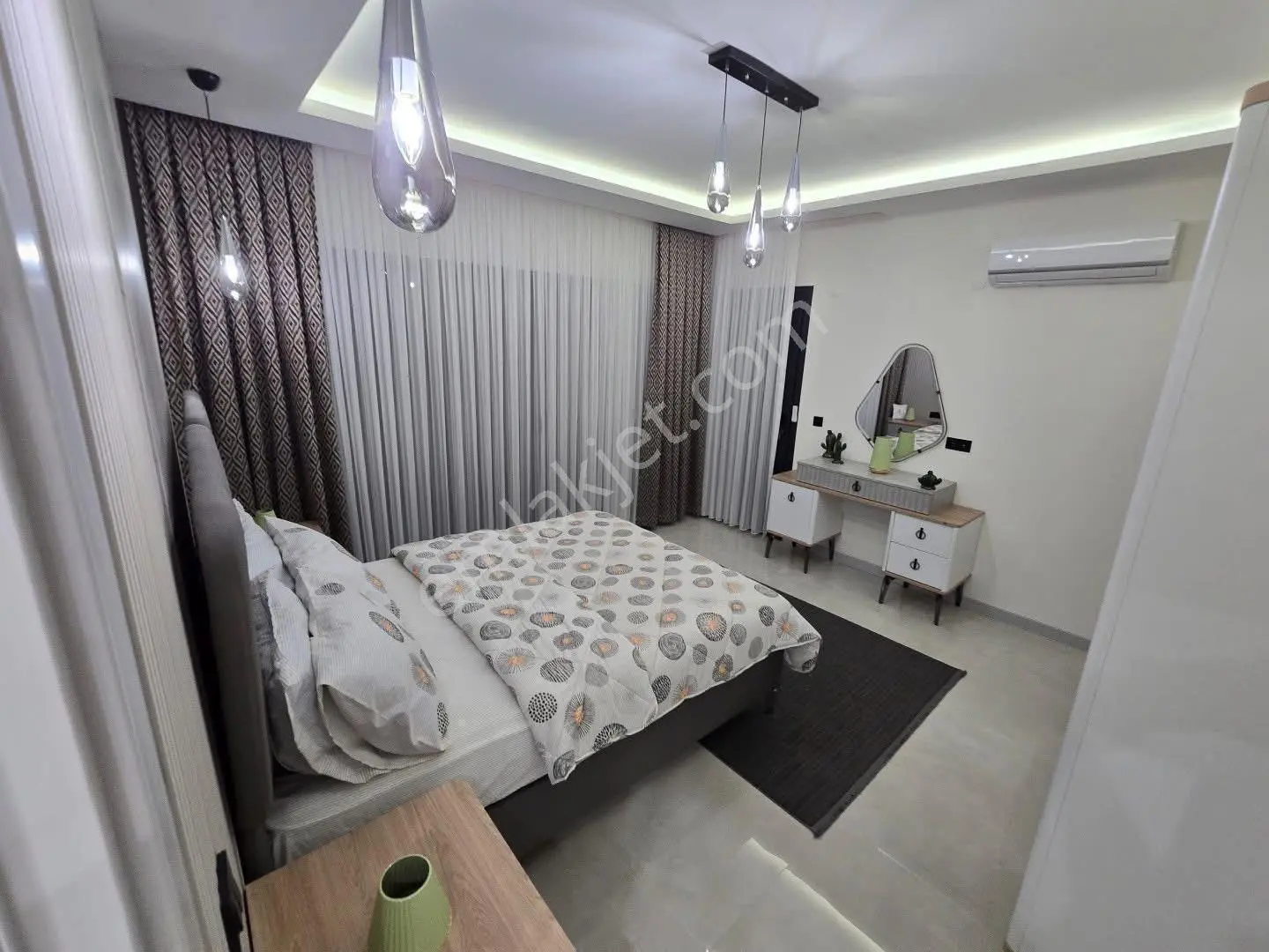 Didim’de Satılık 4+1 Eşyalı, Havuzlu Müstakil Villa — fotoğraf 22